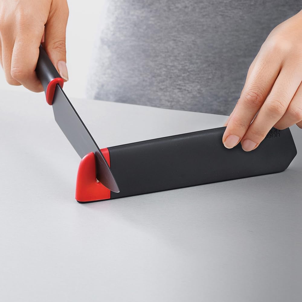 Joseph Joseph Slice  Sharpen 6 Chefs Knive and 3.5 Paring Knife with Sharpening Protective Sheaths, Black