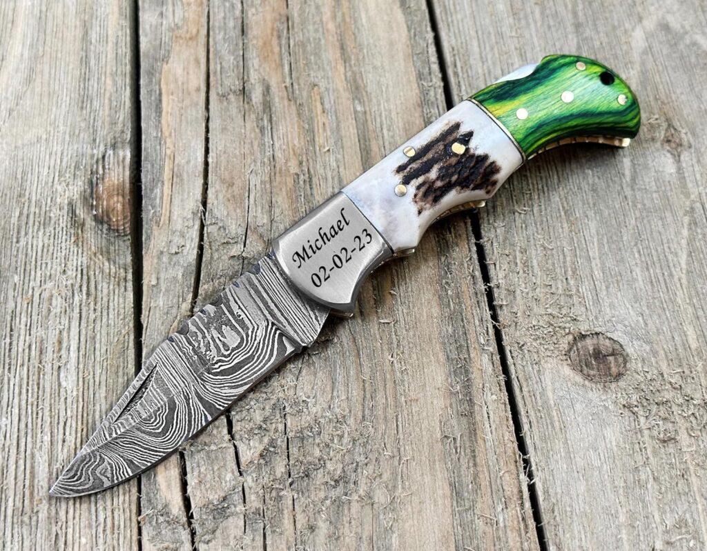 Custom Damascus Steel Pocket Folding Knife with Stag Antler Handle, Handmade Gift for Husband Dad Boyfriend, Groomsmen Gifts, Best Man Gifts for Wedding, Unique 6.5 Knives for Outdoor Camping (Antler)